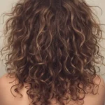 como_evitar_frizz_cabelos_cacheados